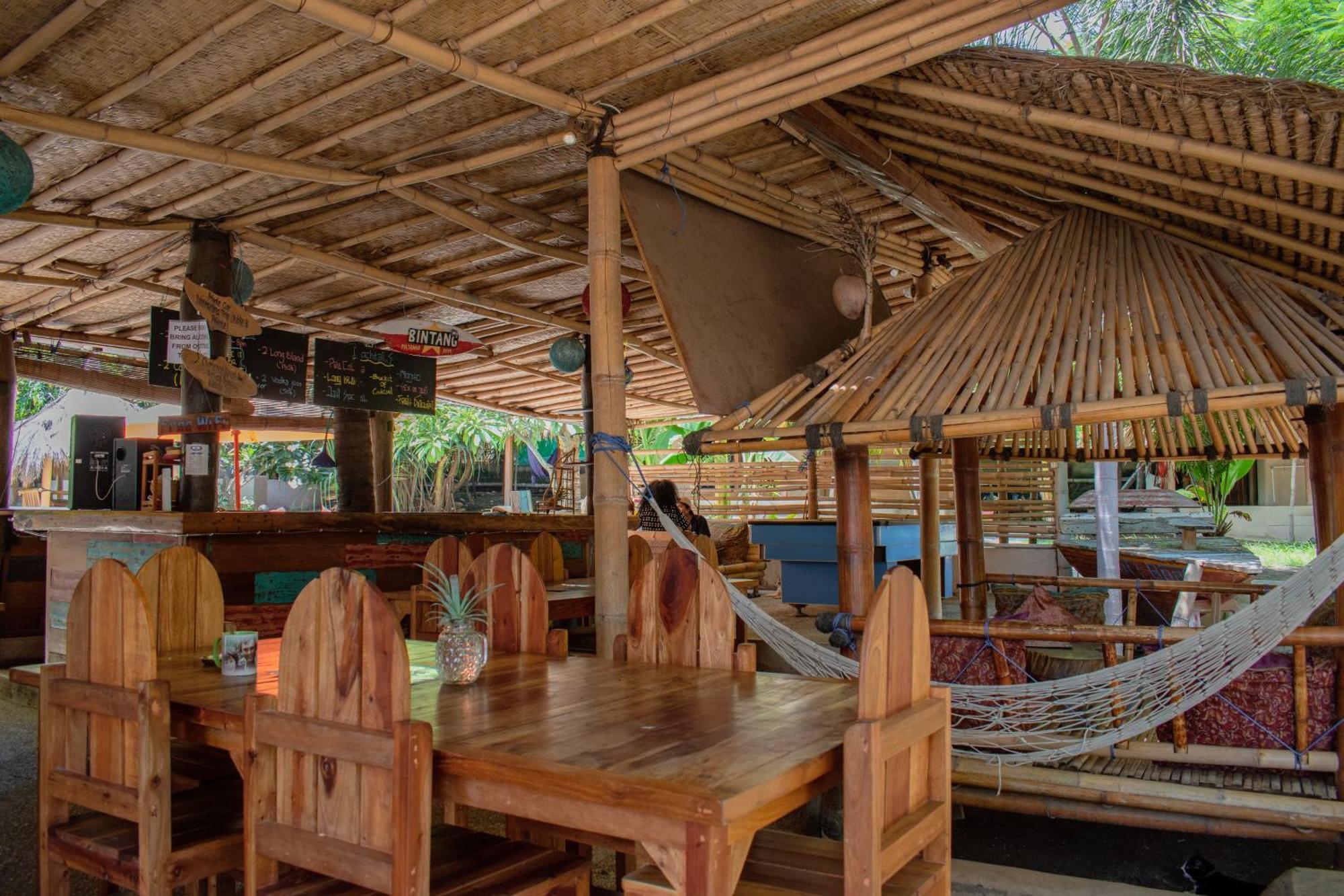 Jati Village, Party Hostel And Bungalows Gili Trawangan Room photo